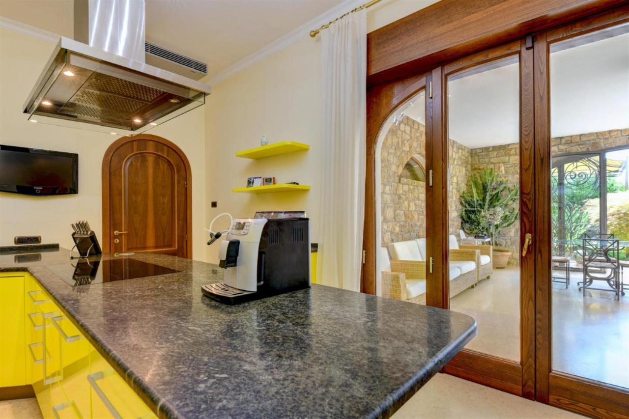 Private Luxury Villa With Pool Moniga del Garda Esterno foto