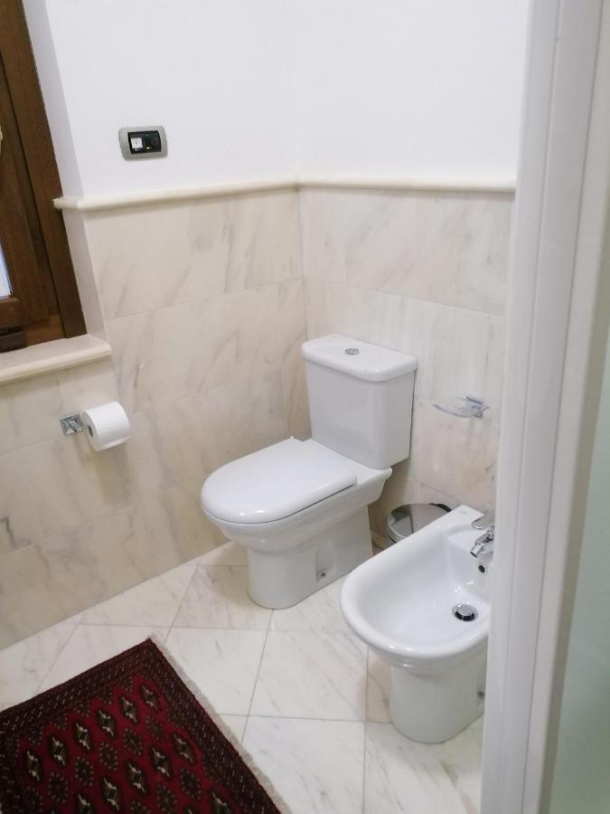 Private Luxury Villa With Pool Moniga del Garda Esterno foto